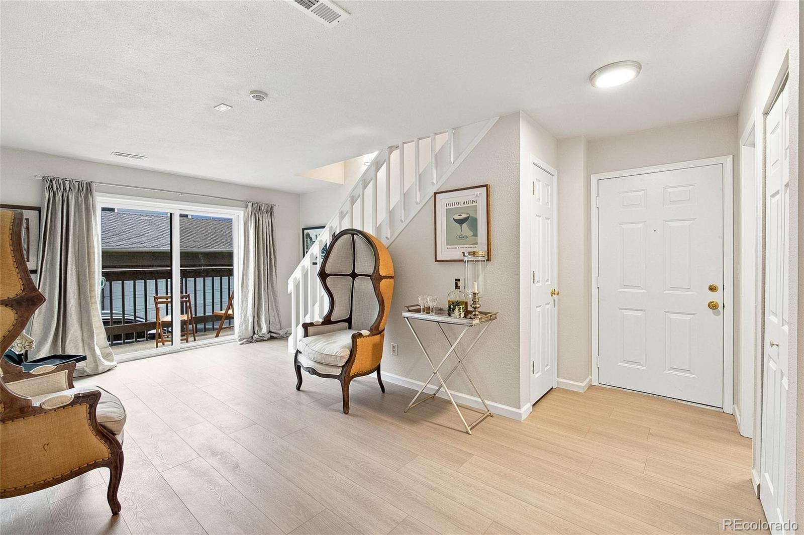 MLS Image #3 for 6475 s dayton street,englewood, Colorado