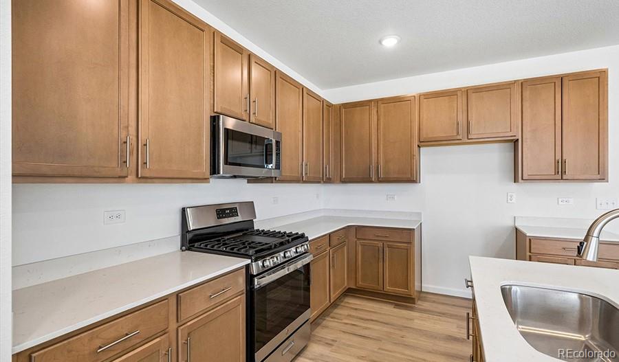 MLS Image #11 for 4140  orangewood drive,johnstown, Colorado