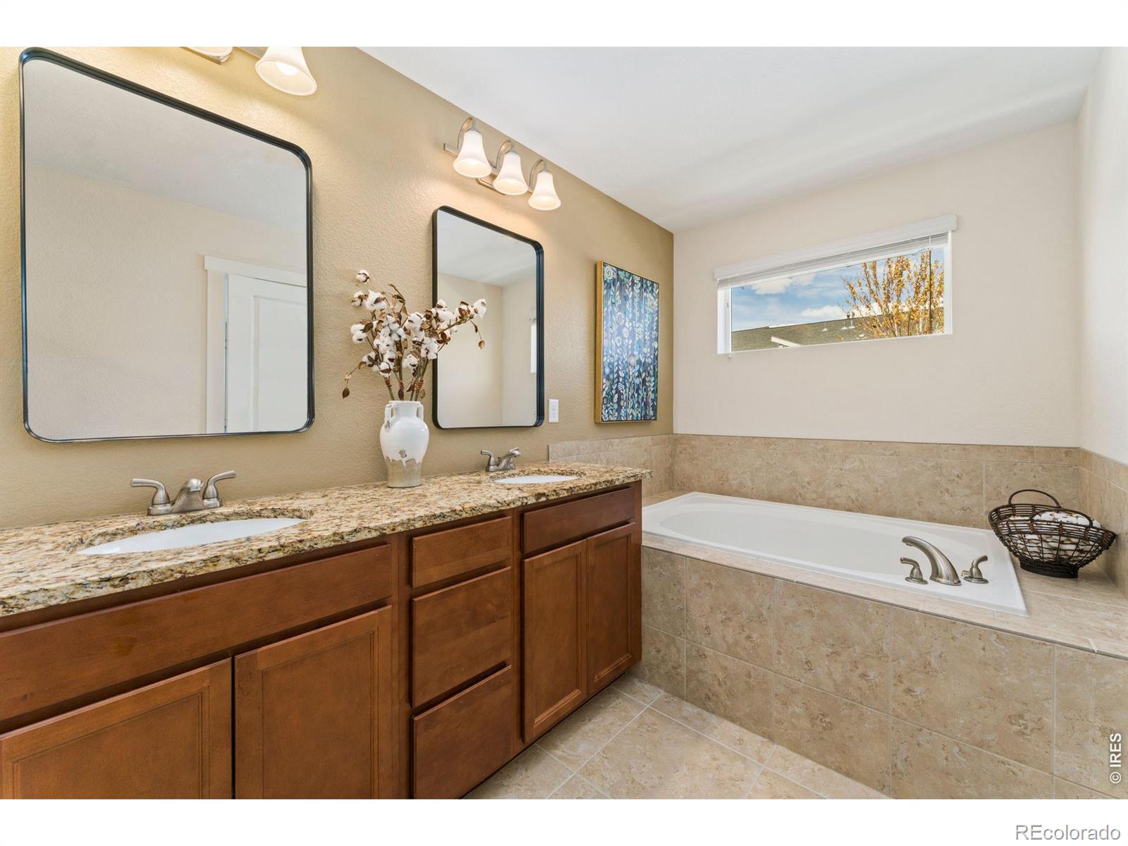 MLS Image #12 for 671  robert street,longmont, Colorado