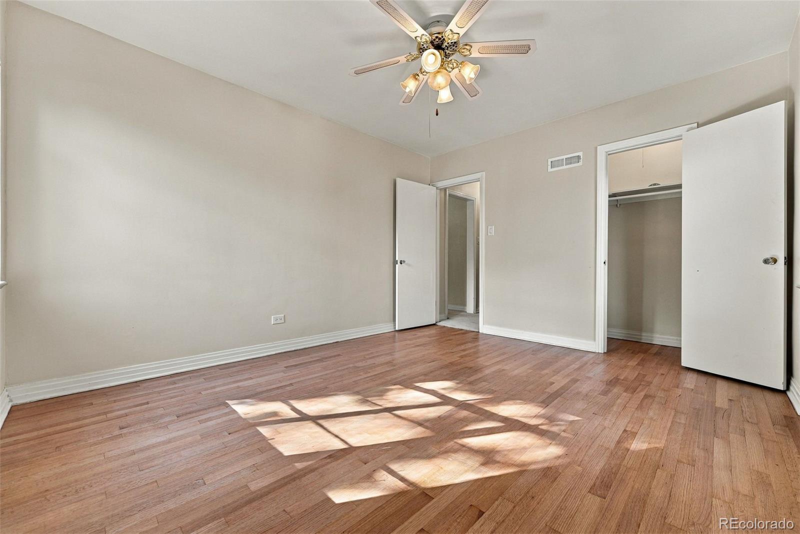 MLS Image #11 for 2377  krameria street,denver, Colorado
