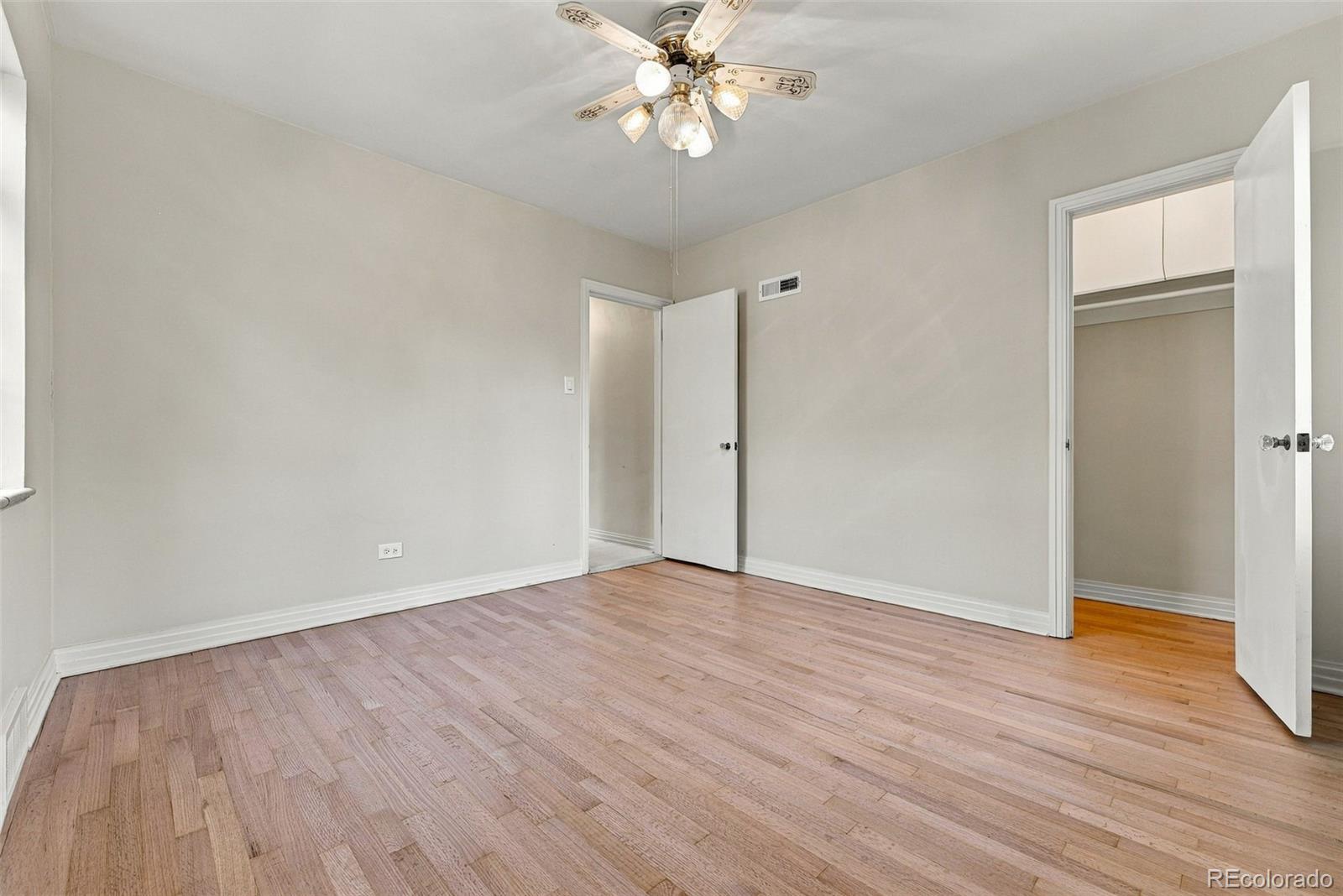 MLS Image #15 for 2377  krameria street,denver, Colorado
