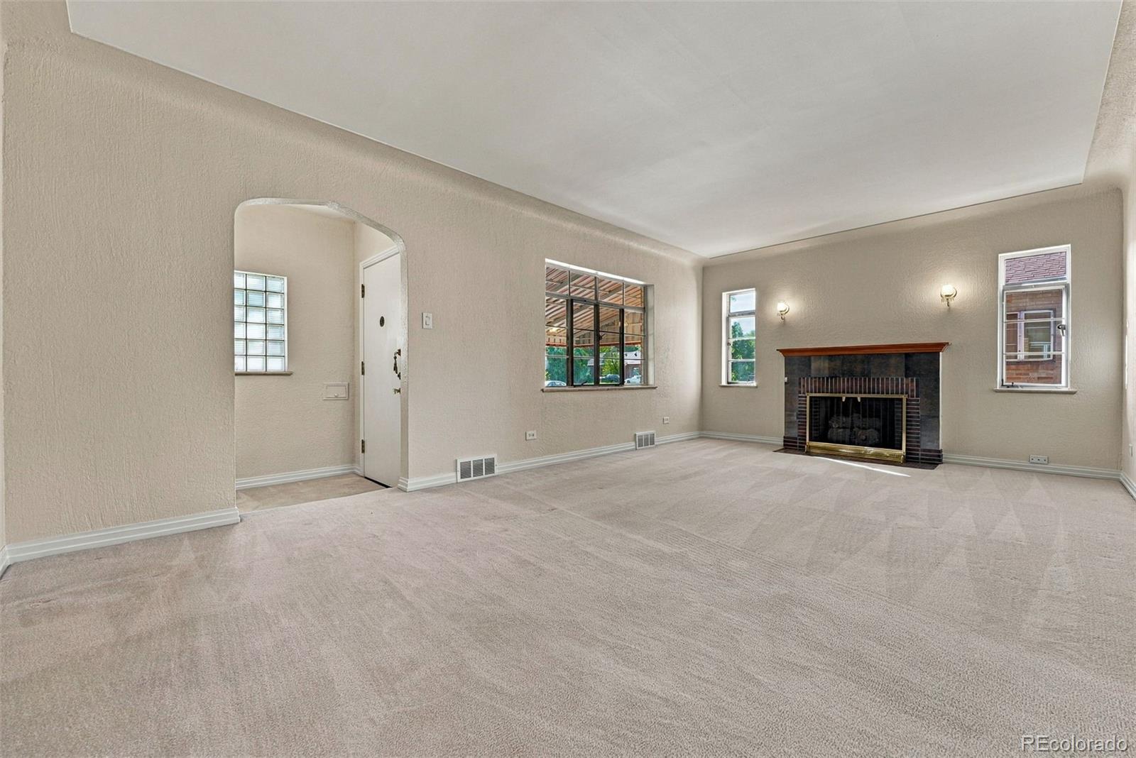 MLS Image #3 for 2377  krameria street,denver, Colorado