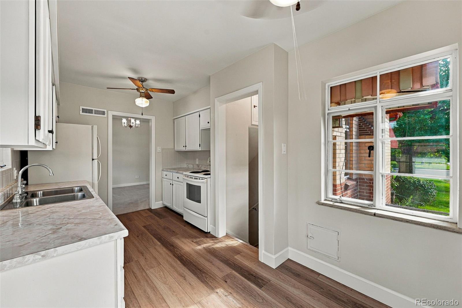 MLS Image #9 for 2377  krameria street,denver, Colorado