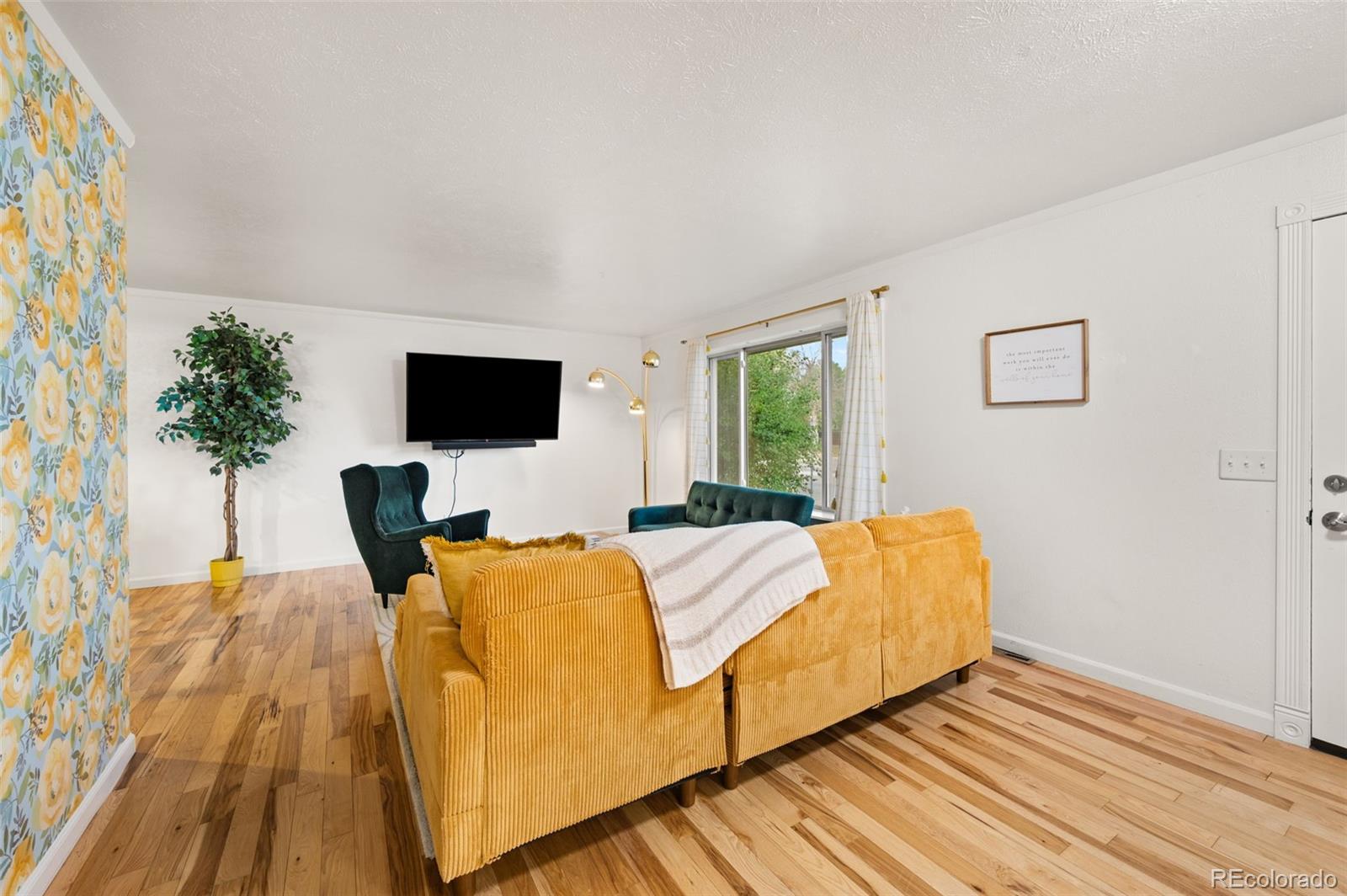 MLS Image #8 for 8301  chase drive,arvada, Colorado