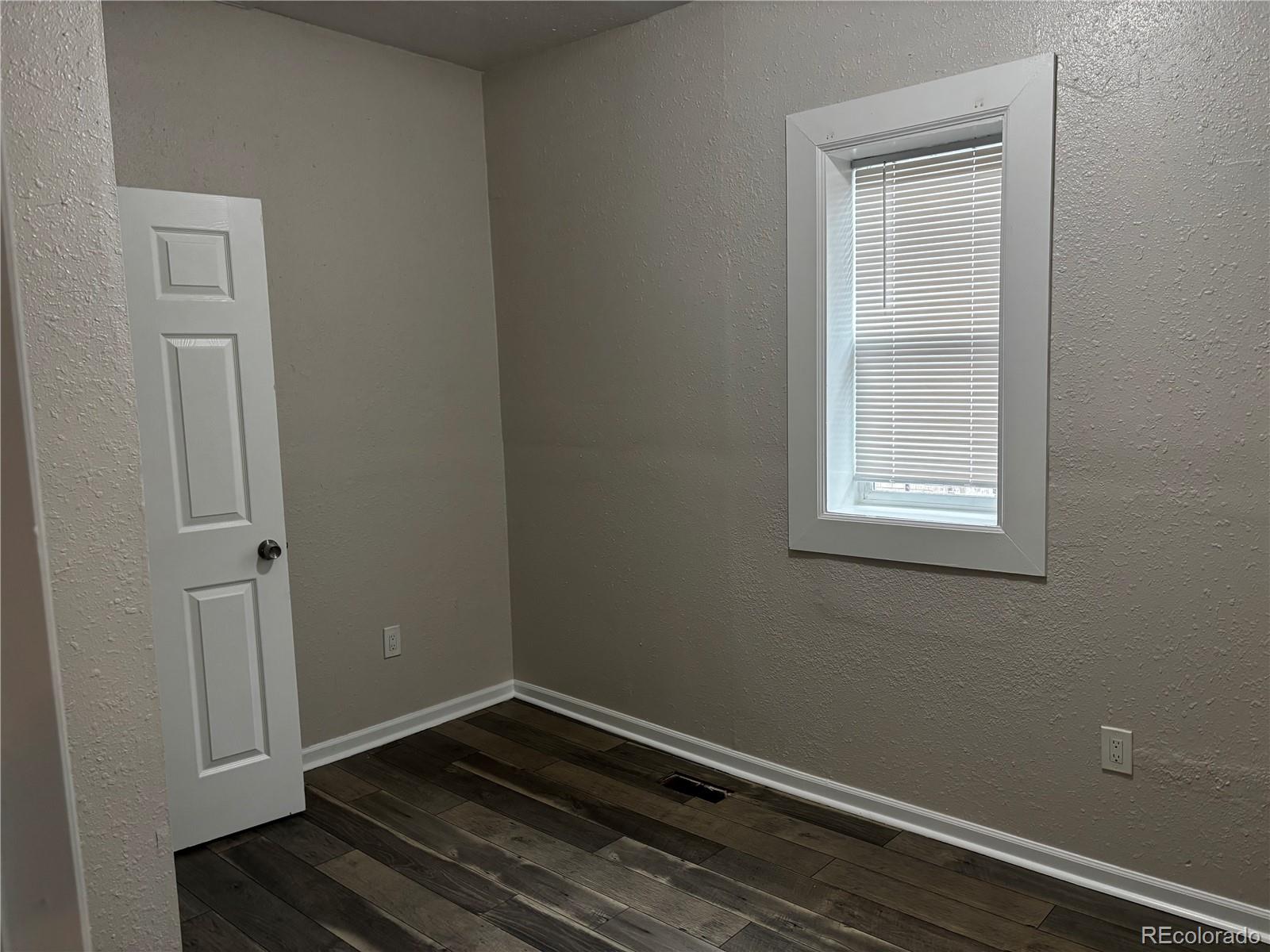 MLS Image #4 for 4725 n race street,denver, Colorado