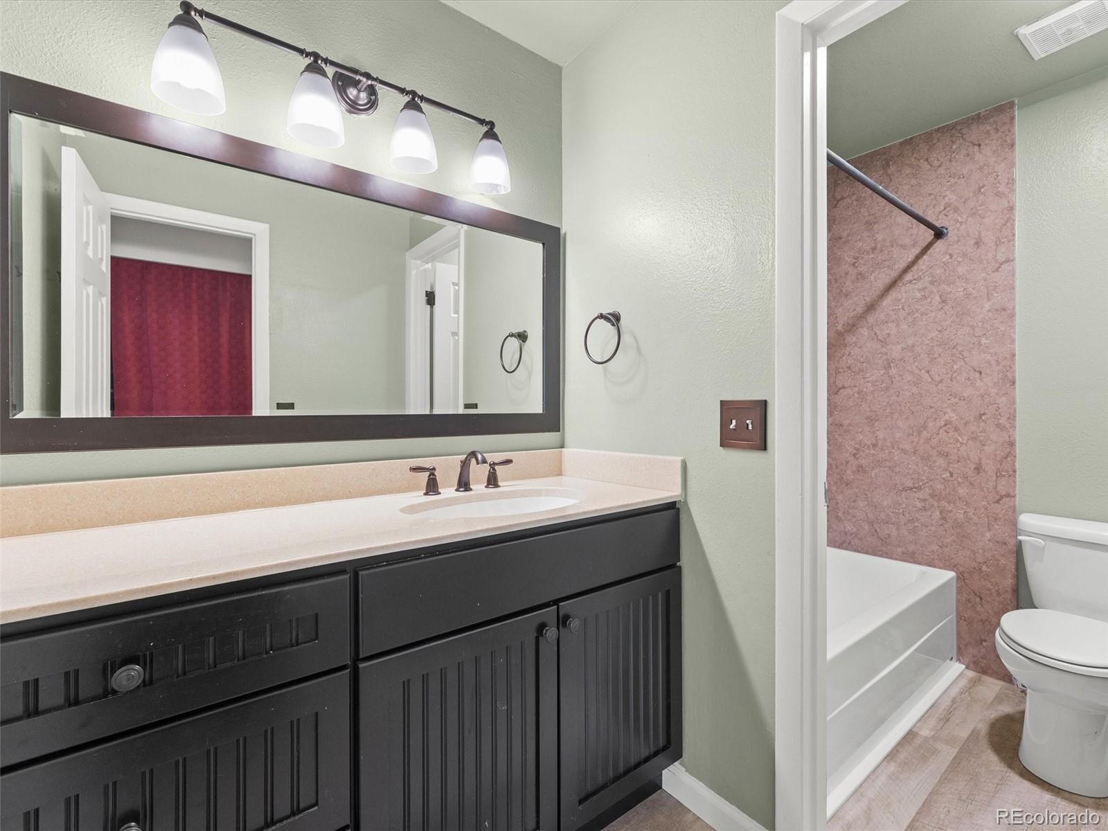 MLS Image #19 for 7995 e mississippi avenue,denver, Colorado