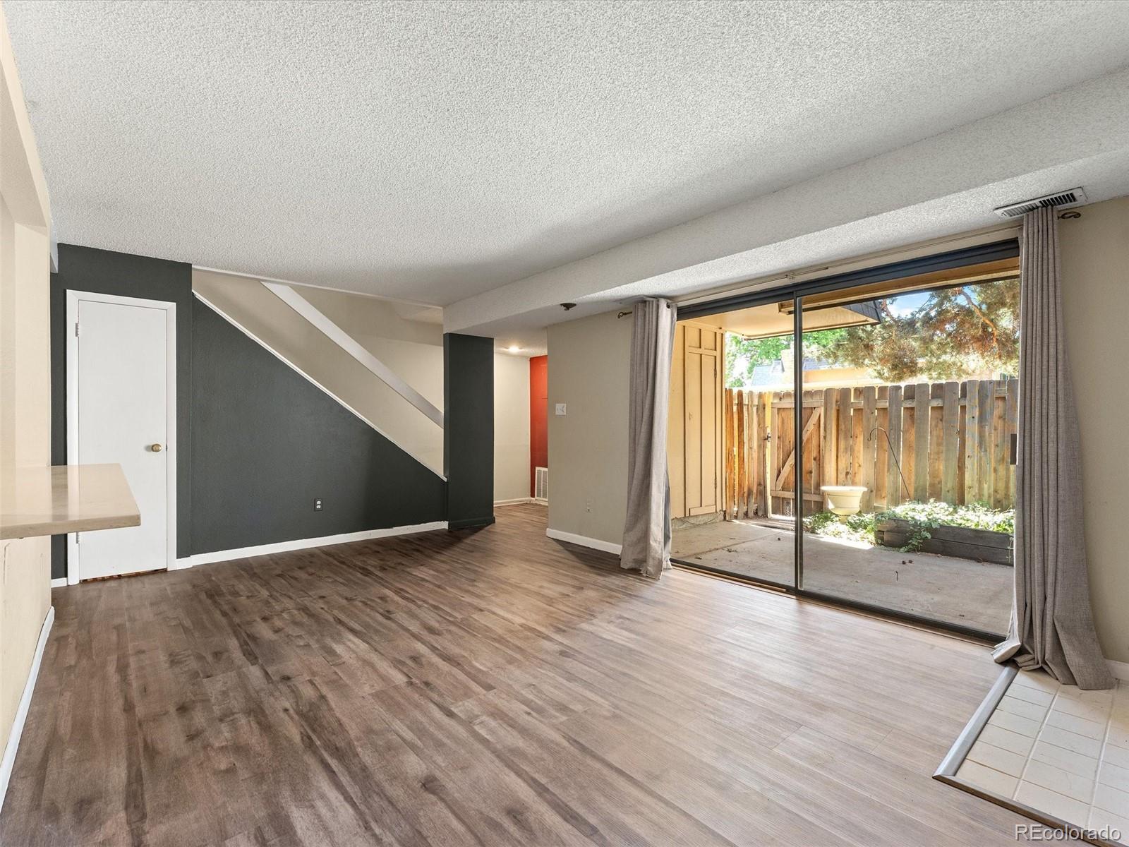 MLS Image #6 for 7995 e mississippi avenue,denver, Colorado