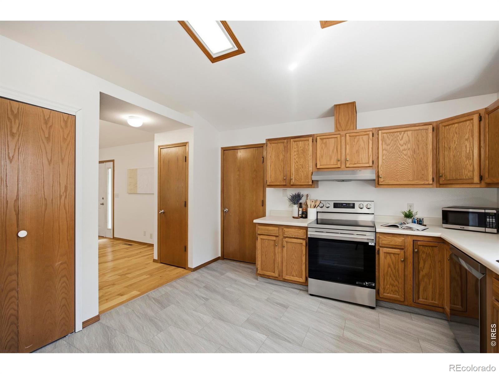 MLS Image #13 for 825  madera court,fort collins, Colorado
