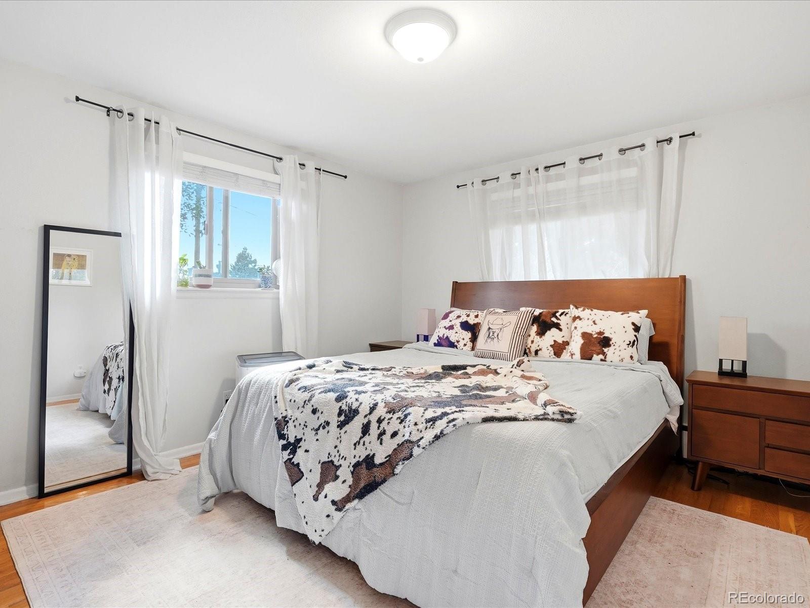 MLS Image #14 for 205  tucson street,aurora, Colorado