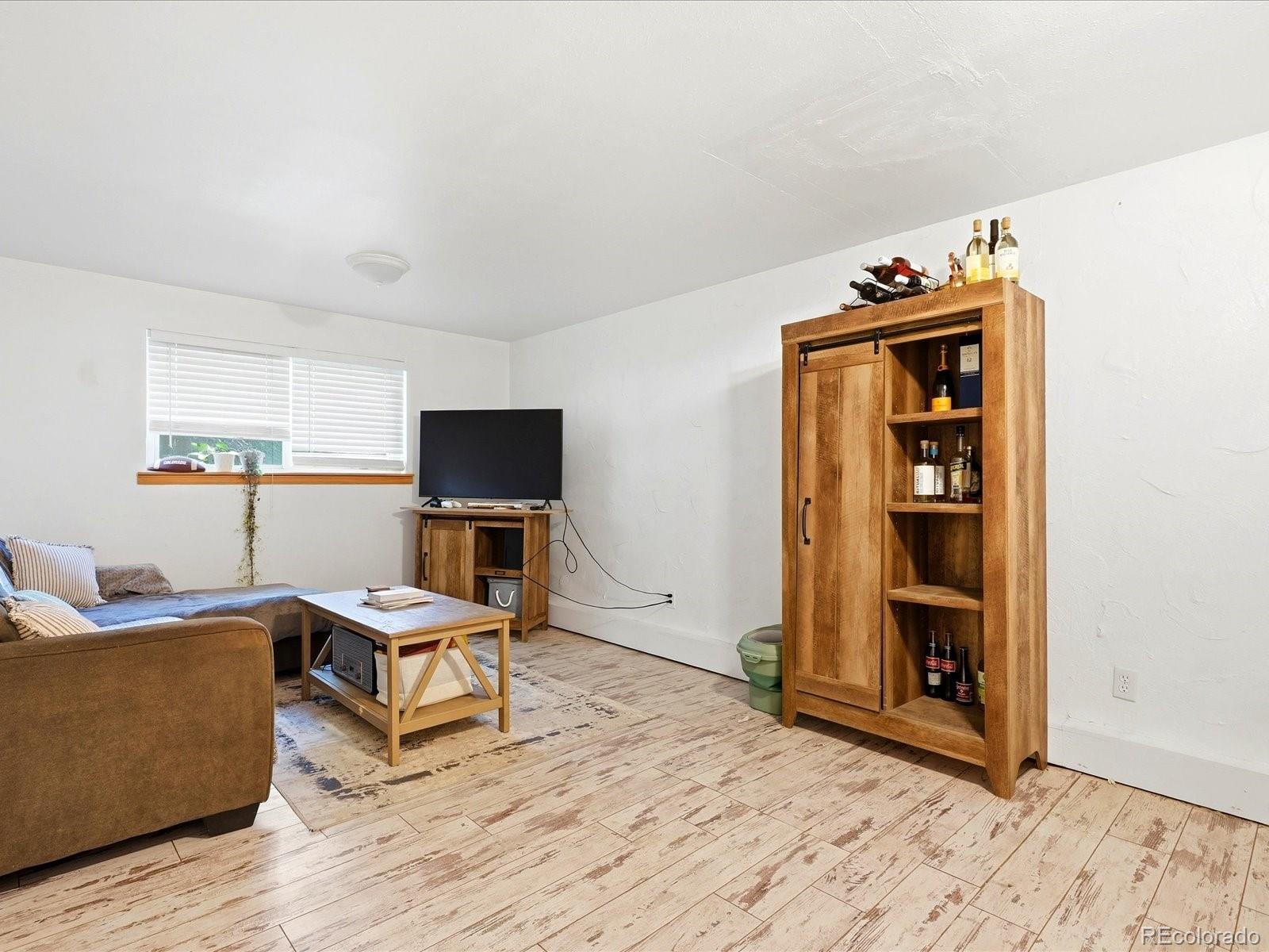 MLS Image #23 for 205  tucson street,aurora, Colorado