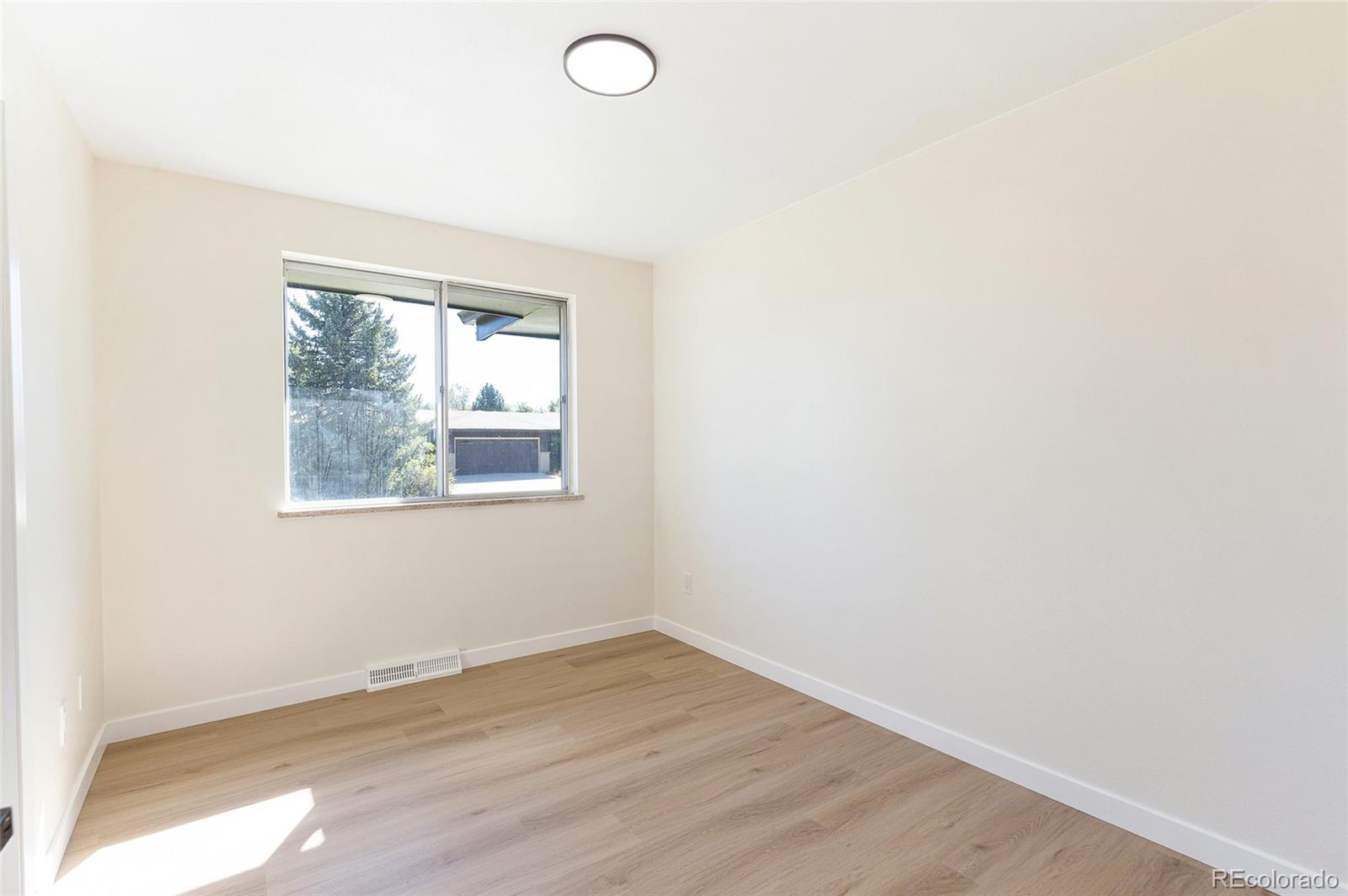 MLS Image #18 for 1731 s garland street,denver, Colorado