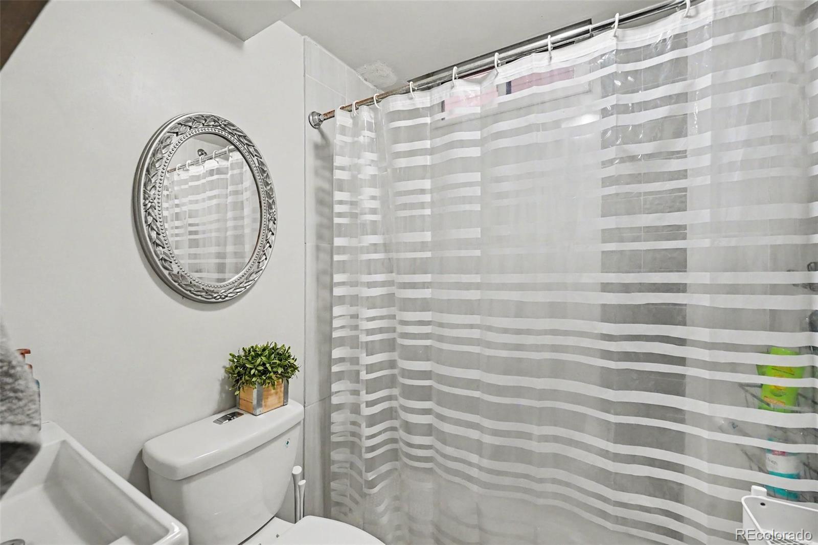 MLS Image #16 for 4126 s dale court,englewood, Colorado