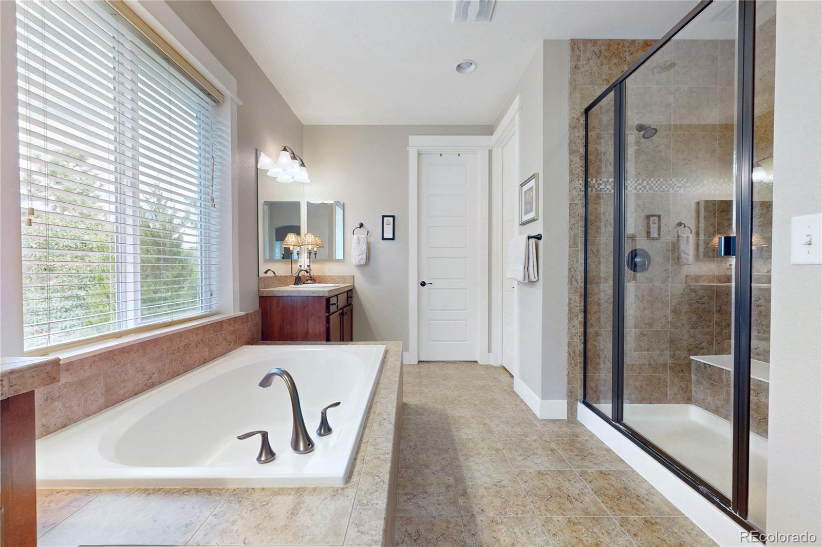 MLS Image #29 for 20303  spruce point place,parker, Colorado