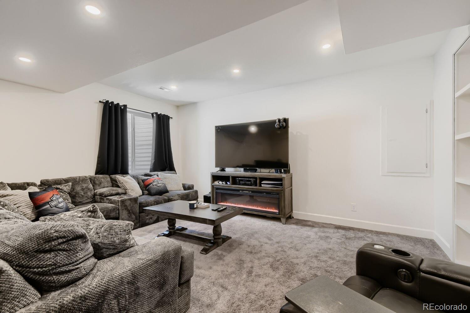 MLS Image #23 for 4964  malaya street,denver, Colorado