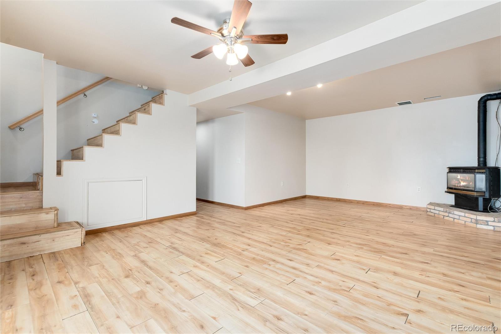 MLS Image #19 for 10444  crystal drive,morrison, Colorado