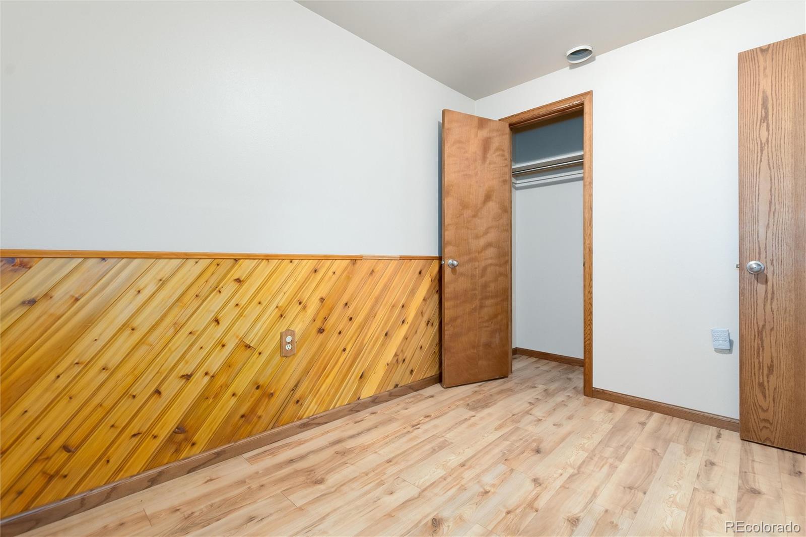 MLS Image #23 for 10444  crystal drive,morrison, Colorado