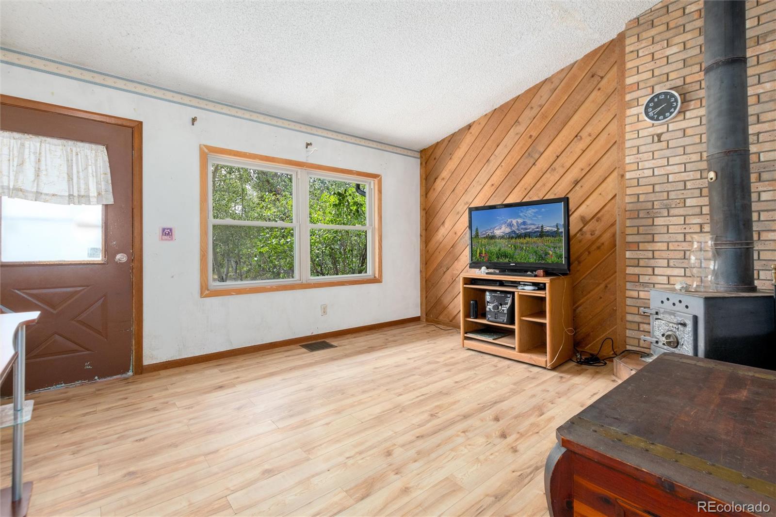 MLS Image #3 for 10444  crystal drive,morrison, Colorado