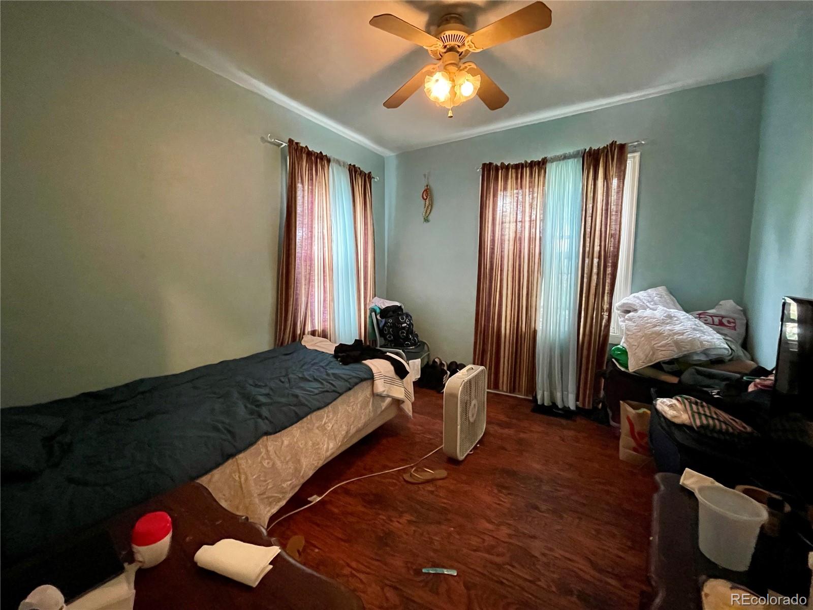 MLS Image #14 for 541 s dale court,denver, Colorado
