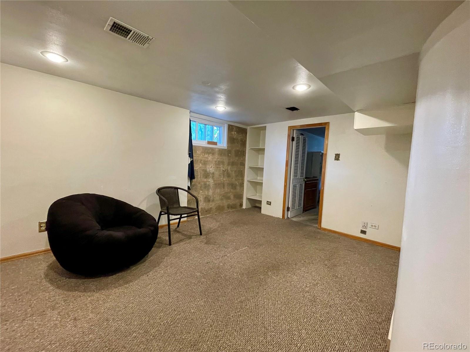 MLS Image #18 for 541 s dale court,denver, Colorado