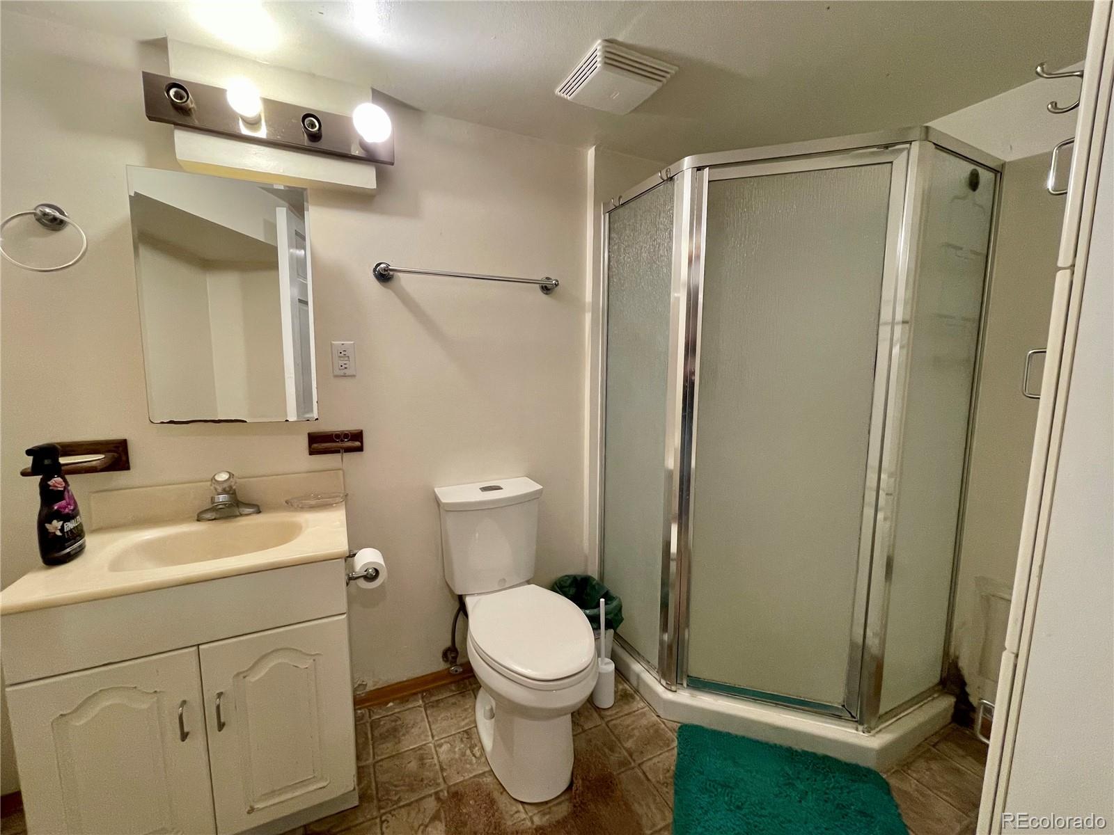 MLS Image #19 for 541 s dale court,denver, Colorado
