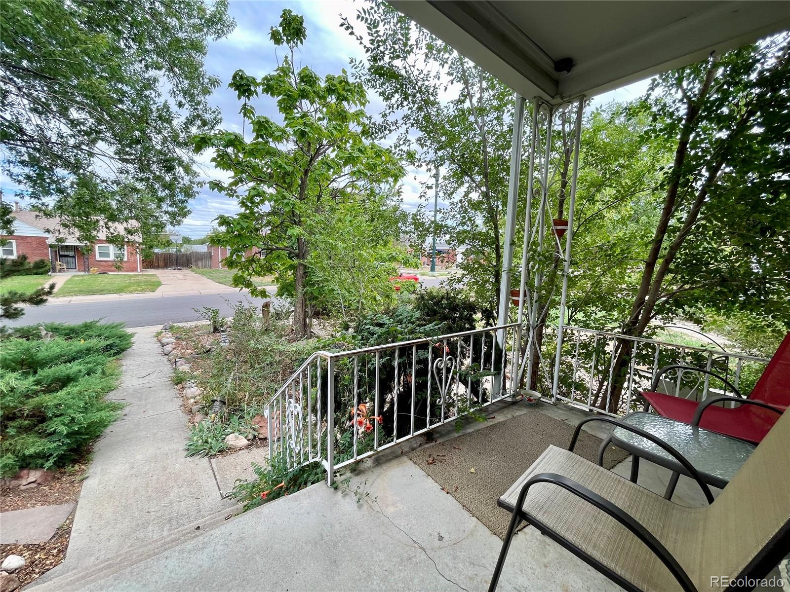 MLS Image #3 for 541 s dale court,denver, Colorado