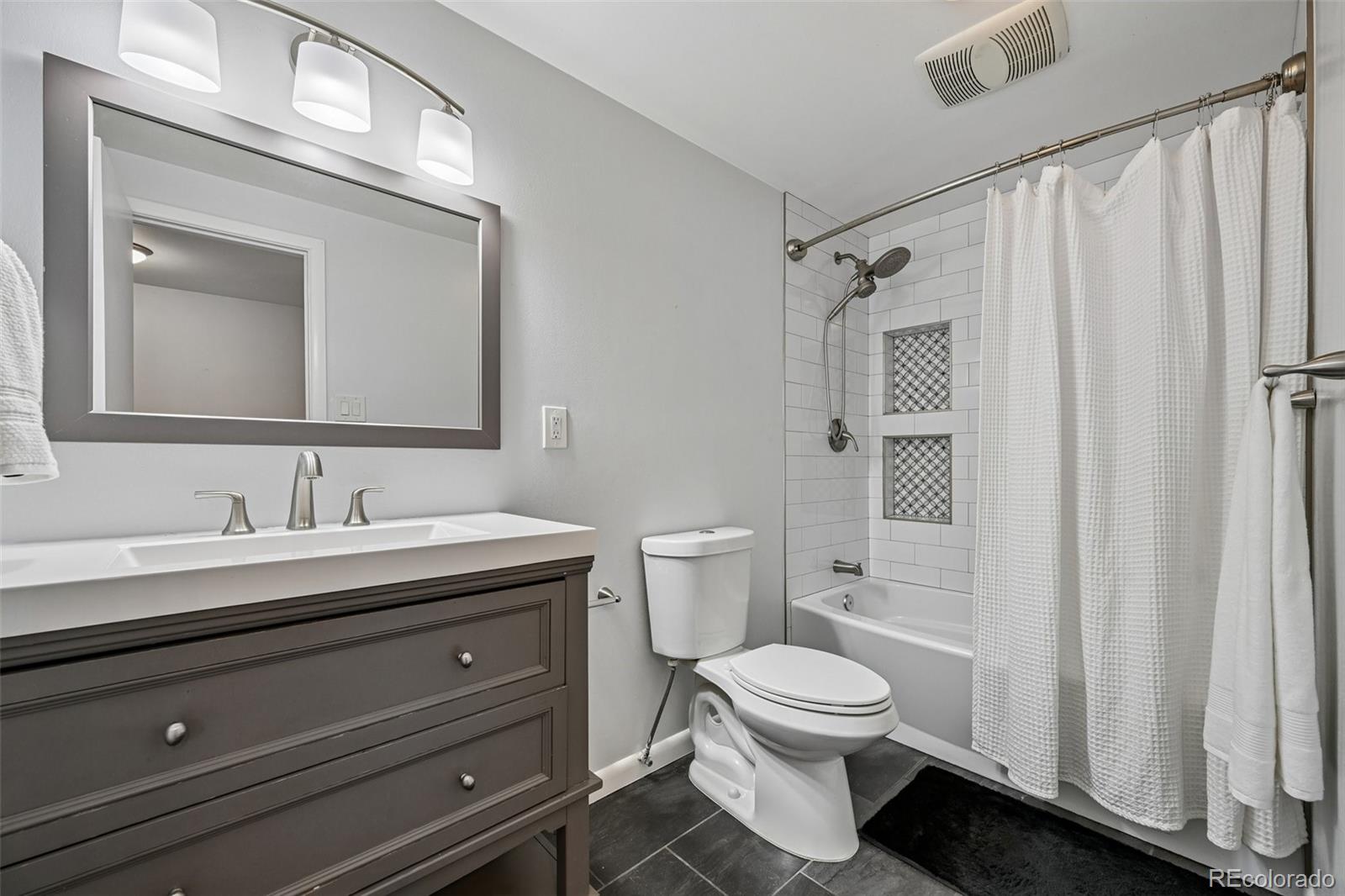 MLS Image #12 for 10470  livingston drive,northglenn, Colorado