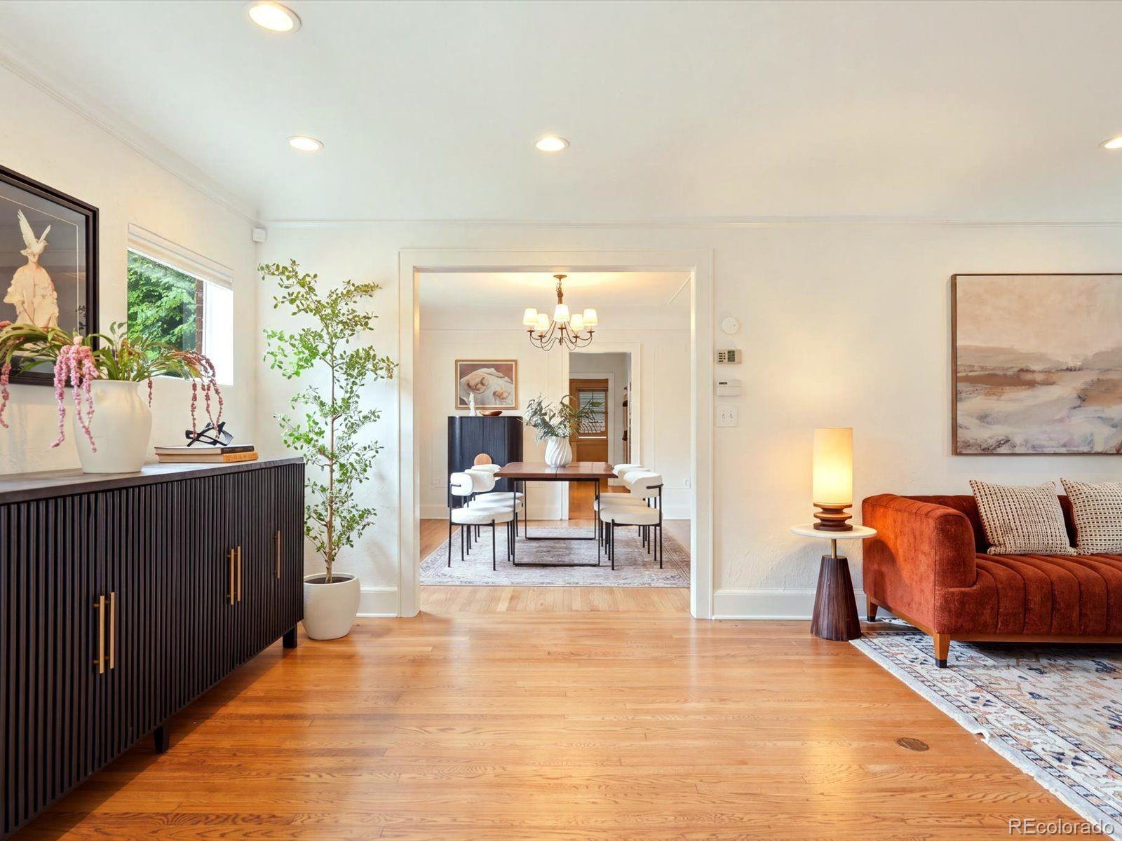 MLS Image #11 for 933  monroe street,denver, Colorado