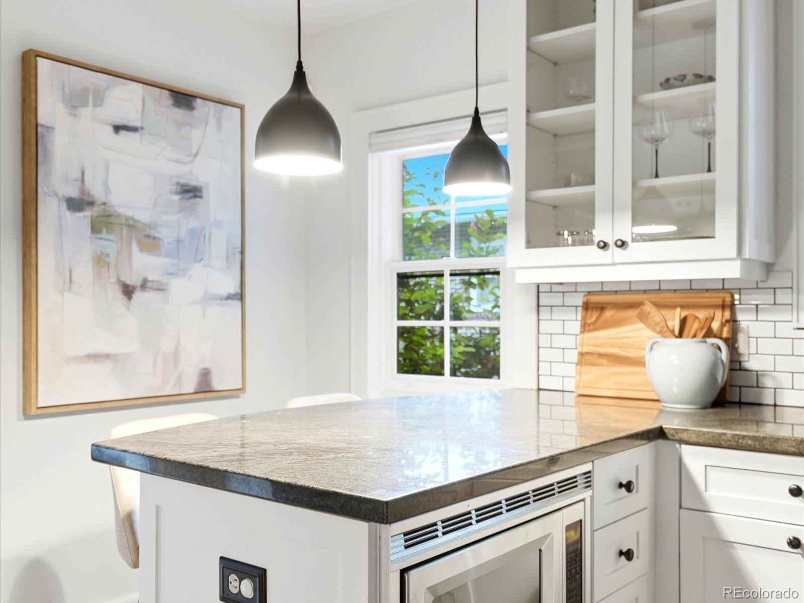 MLS Image #20 for 933  monroe street,denver, Colorado