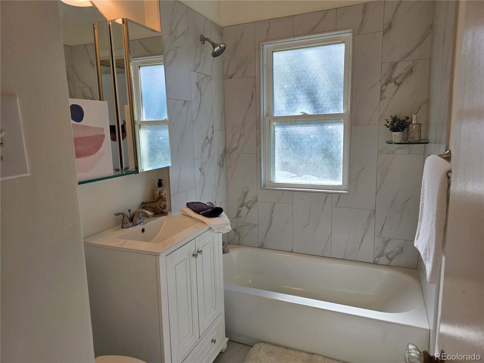 MLS Image #18 for 2755 s humboldt street,denver, Colorado