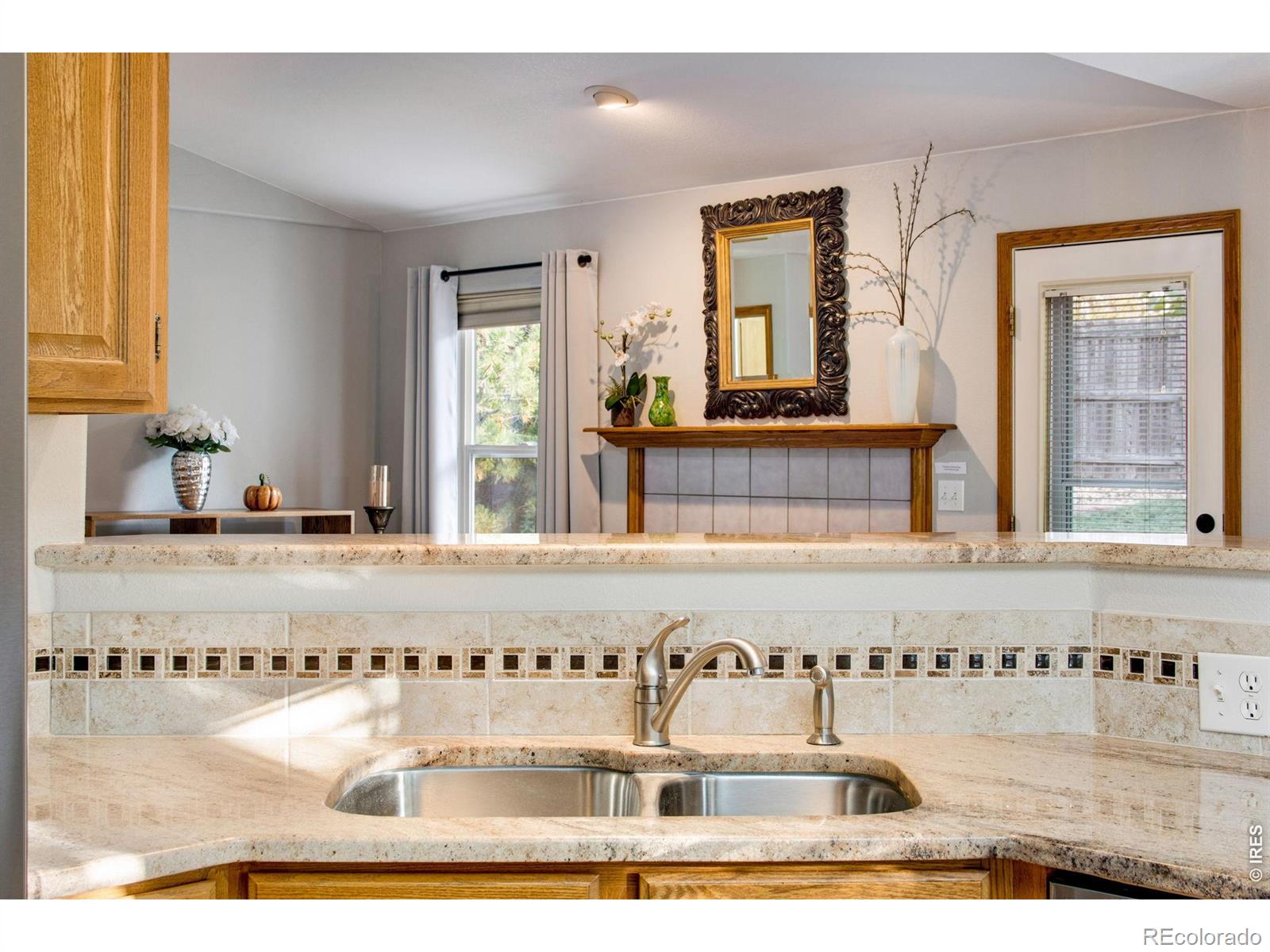 MLS Image #15 for 922 n 7th street,johnstown, Colorado