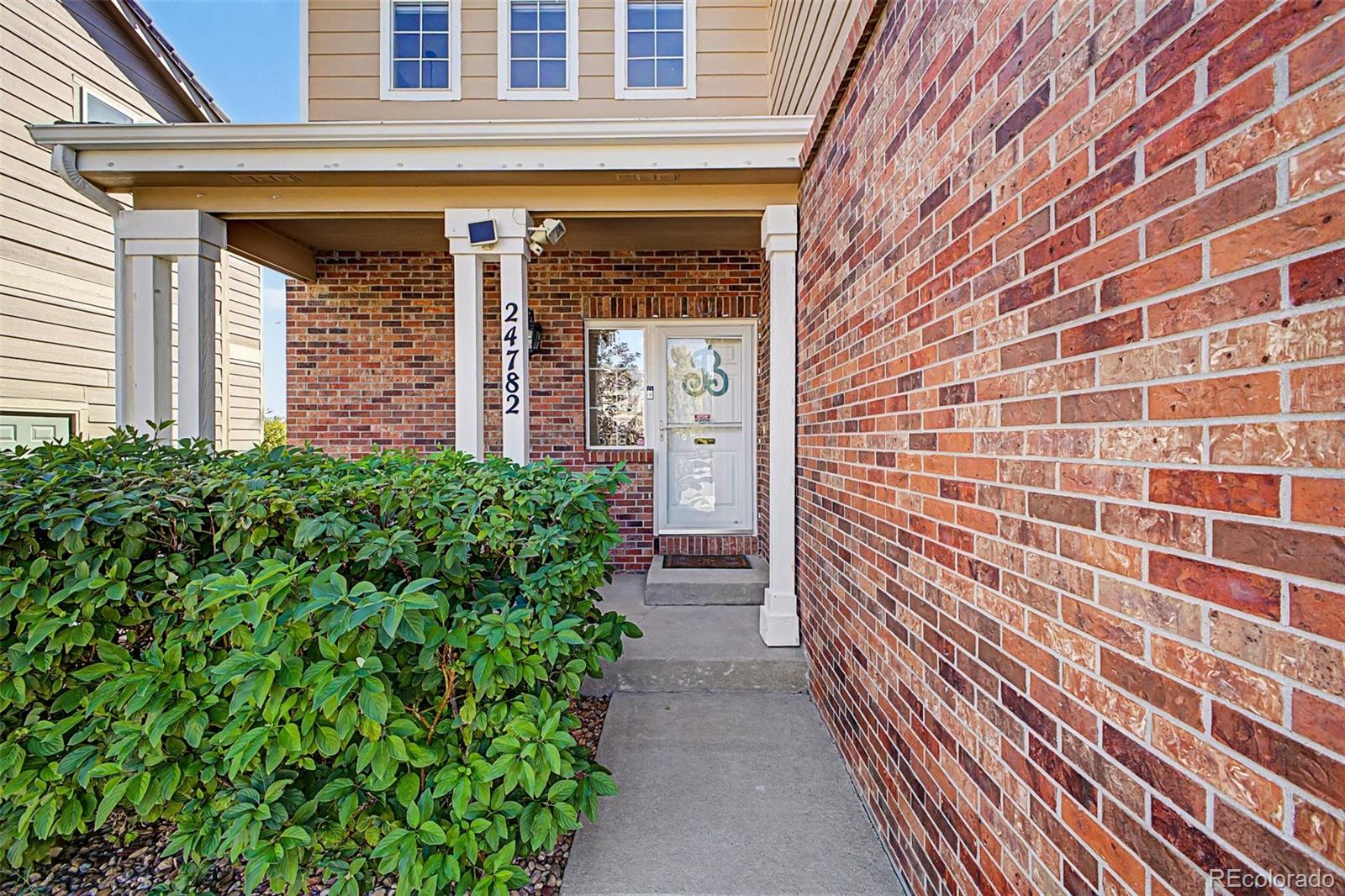 MLS Image #4 for 24782 e wyoming circle,aurora, Colorado