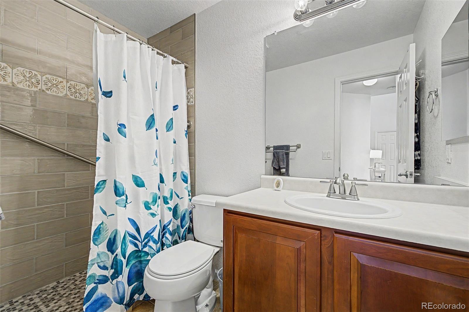 MLS Image #15 for 21965 e irish drive,aurora, Colorado