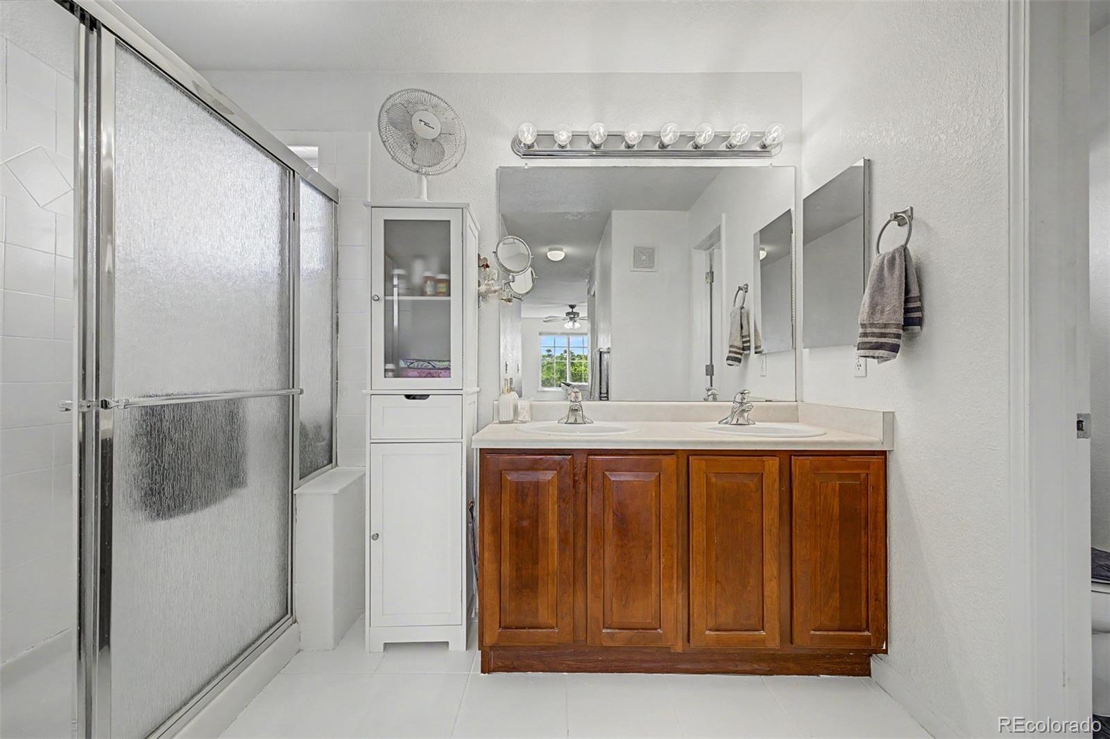 MLS Image #22 for 21965 e irish drive,aurora, Colorado