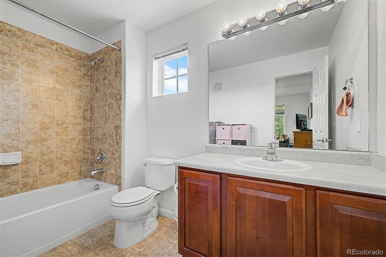 MLS Image #25 for 21965 e irish drive,aurora, Colorado