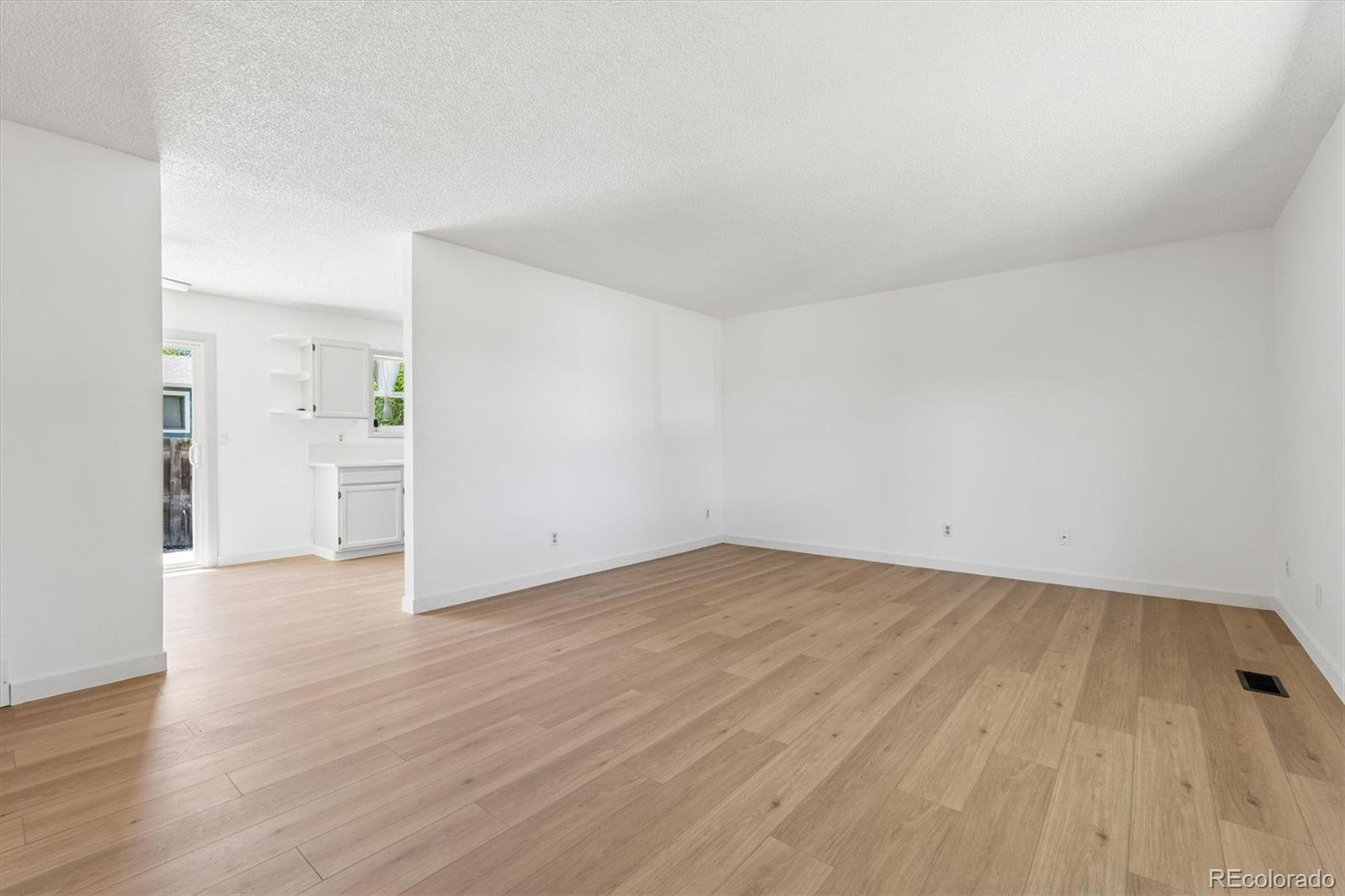 MLS Image #3 for 617 s estrella avenue,loveland, Colorado