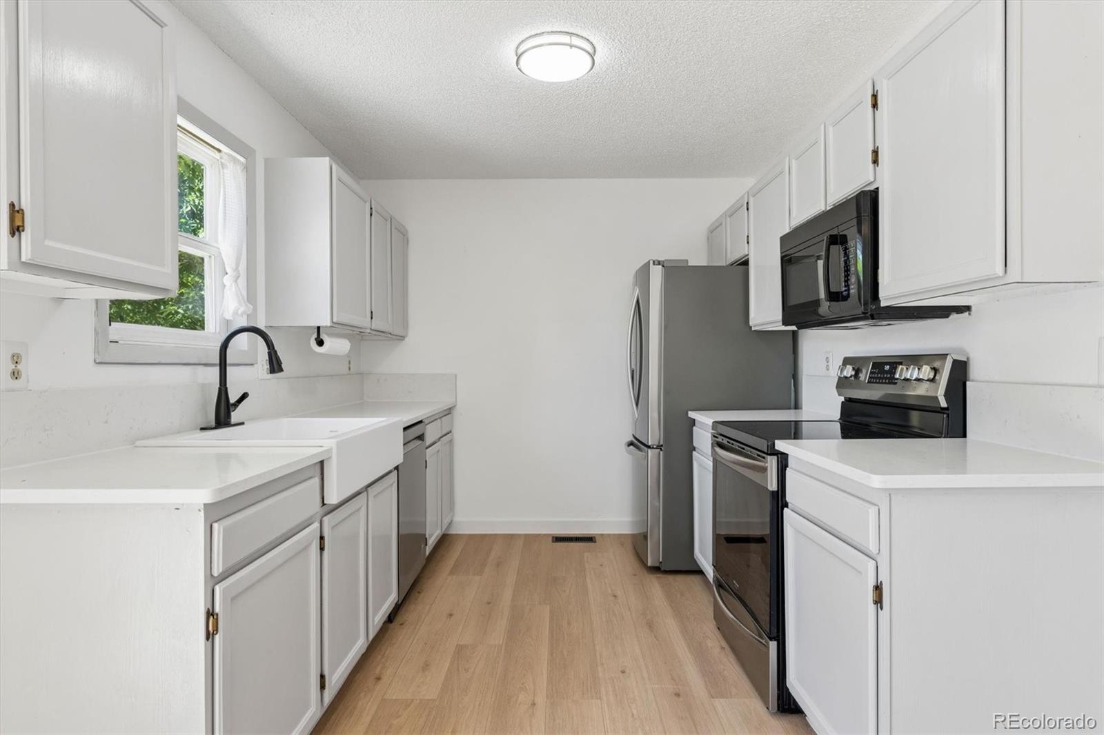 MLS Image #7 for 617 s estrella avenue,loveland, Colorado