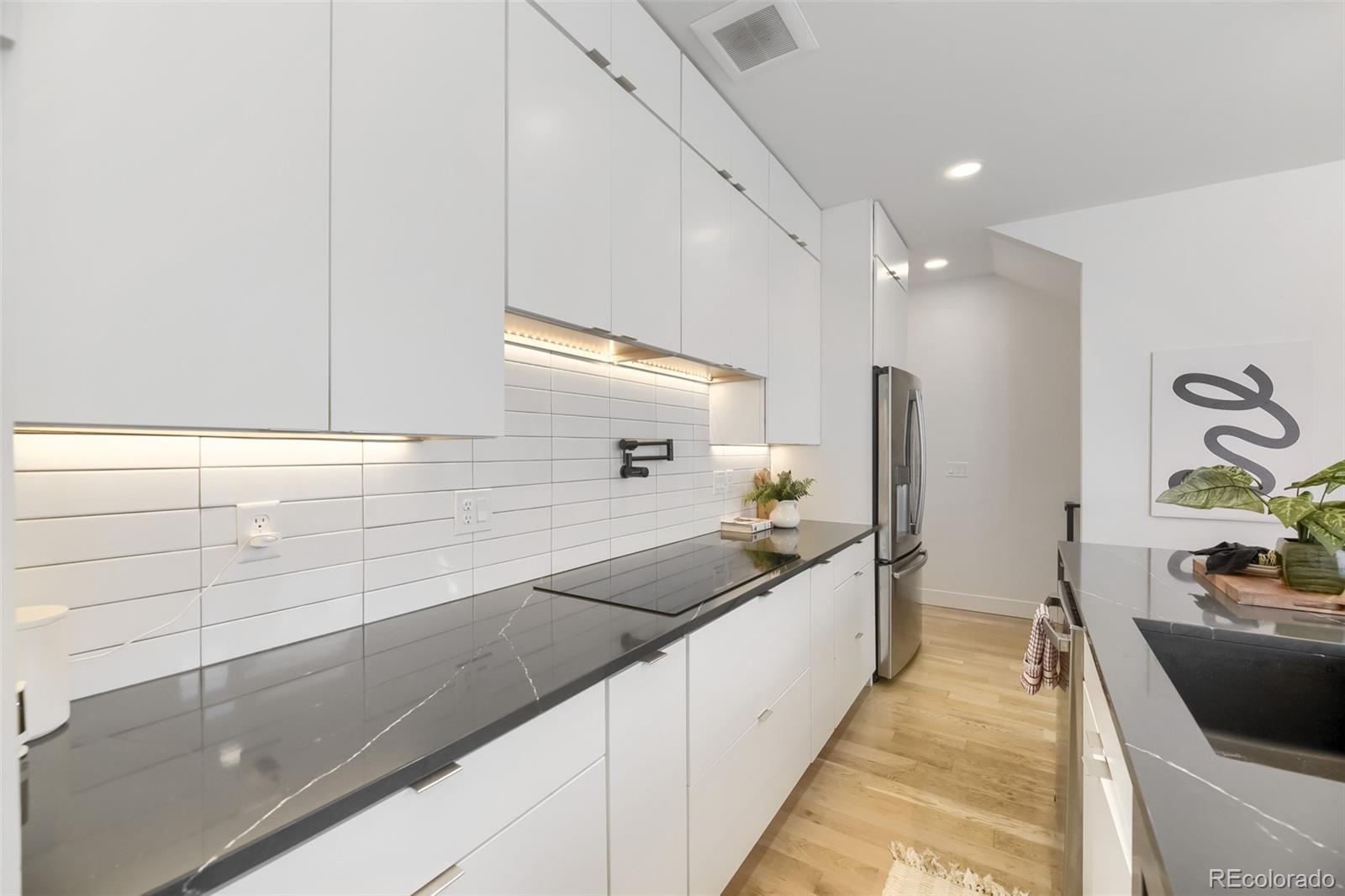 MLS Image #7 for 3829  osage street,denver, Colorado