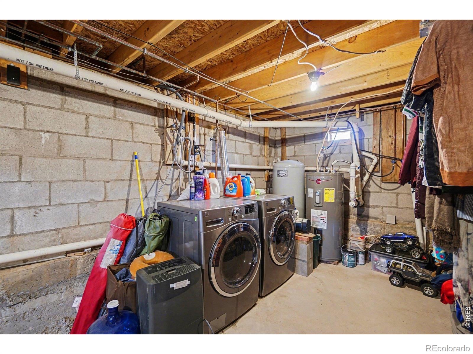 MLS Image #16 for 28  possum court,drake, Colorado