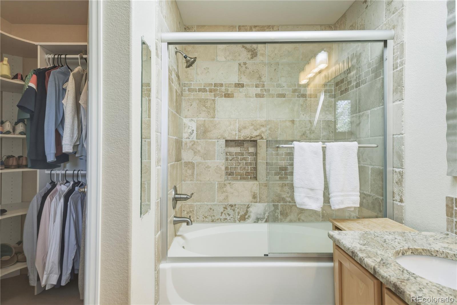MLS Image #23 for 5941 s waco street,aurora, Colorado