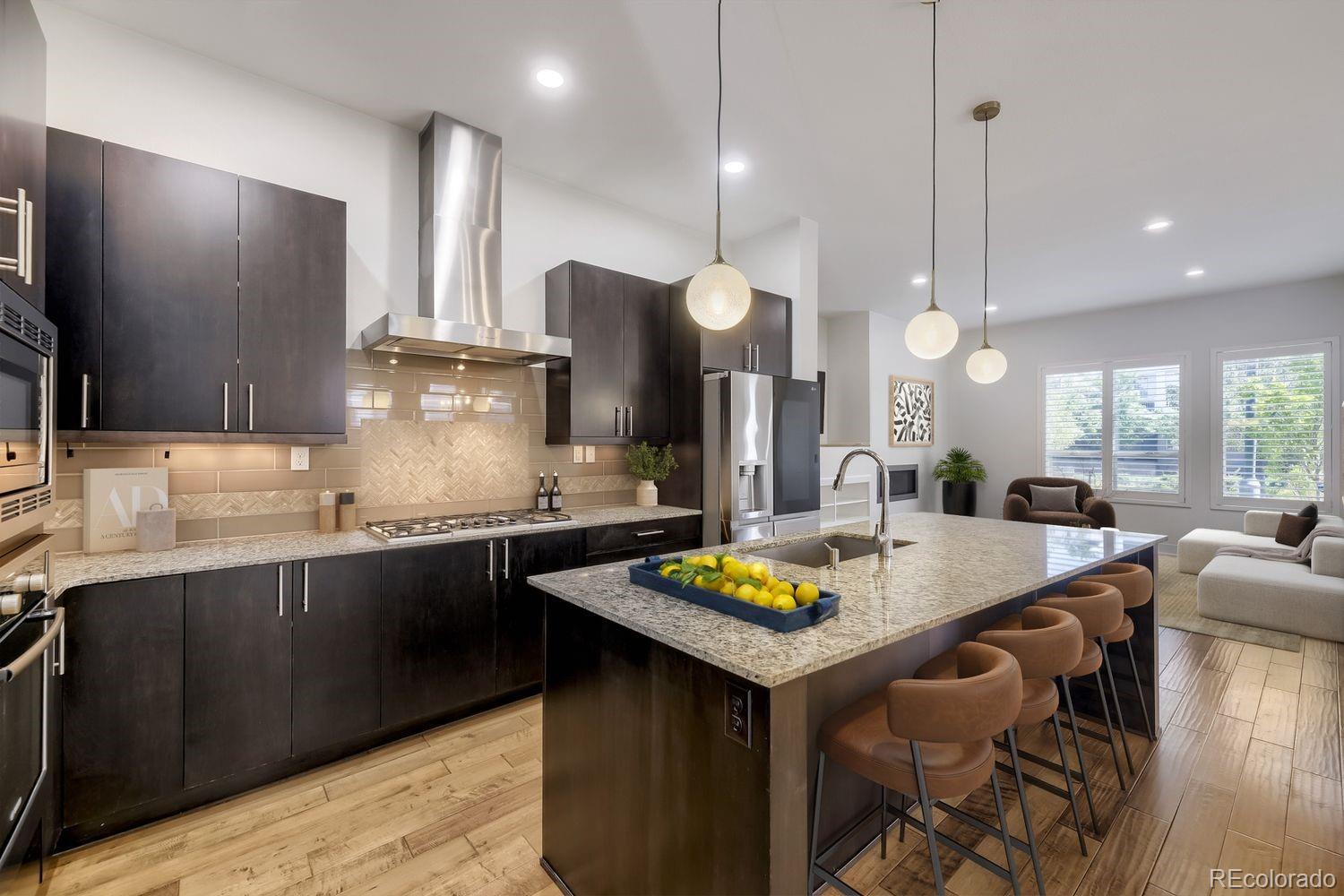 MLS Image #3 for 5053  valentia street 101,denver, Colorado