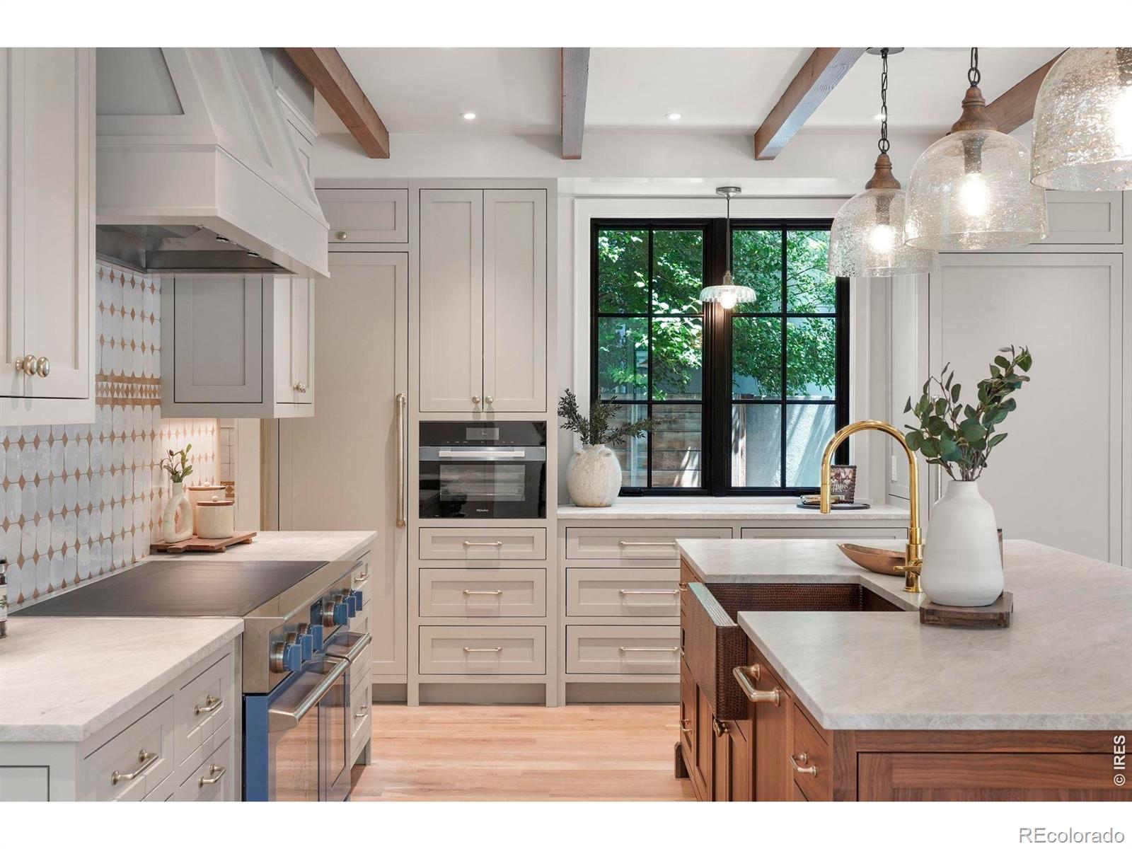 MLS Image #11 for 888 s franklin street,denver, Colorado