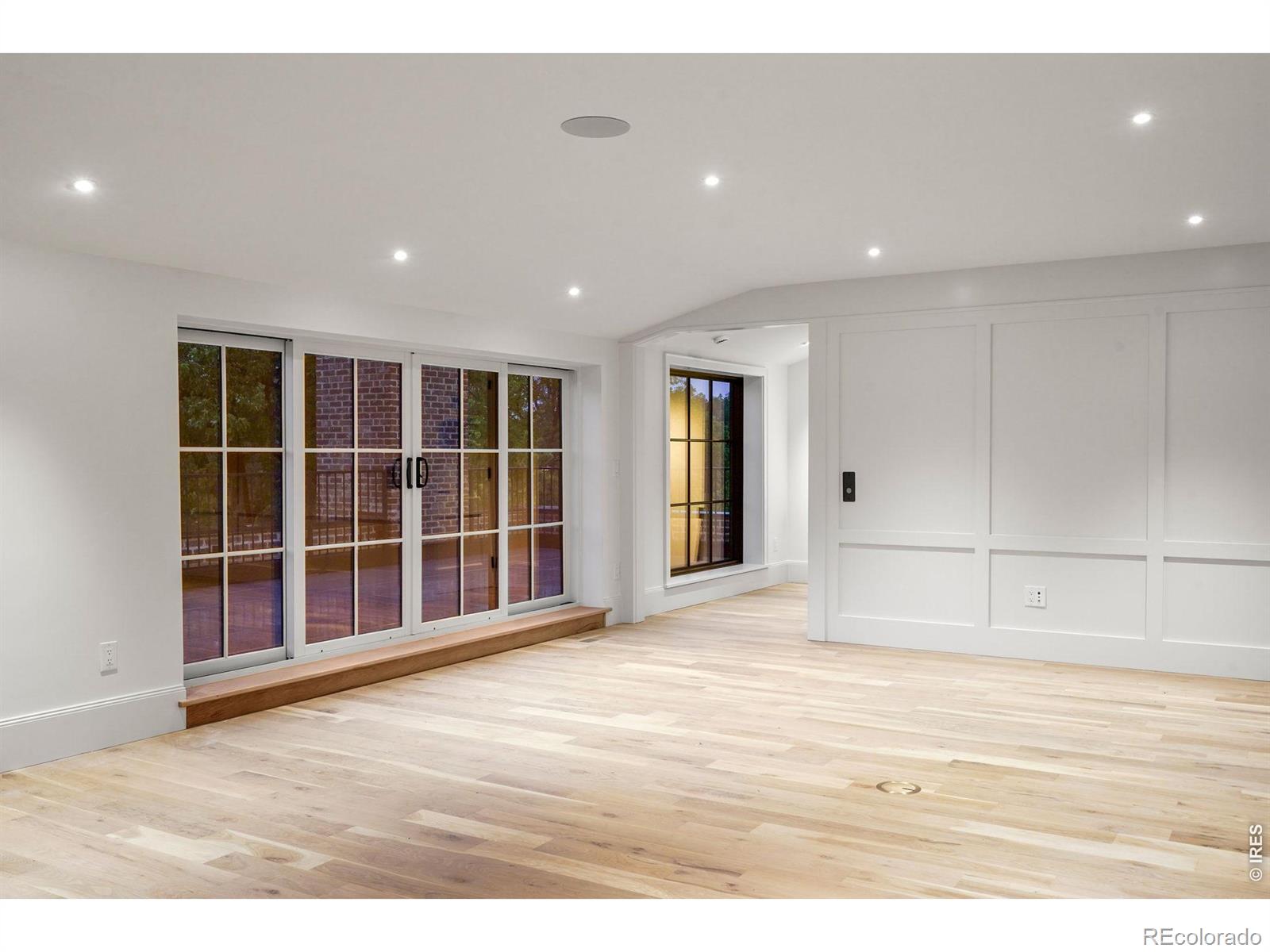 MLS Image #31 for 888 s franklin street,denver, Colorado