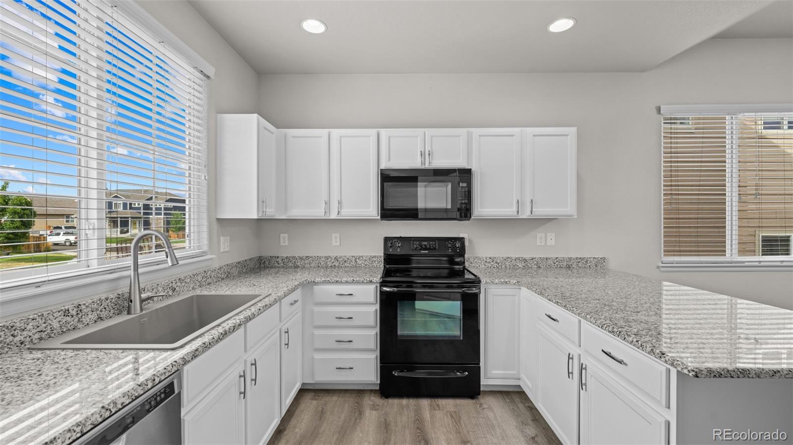 MLS Image #10 for 6425  dancing star way,colorado springs, Colorado