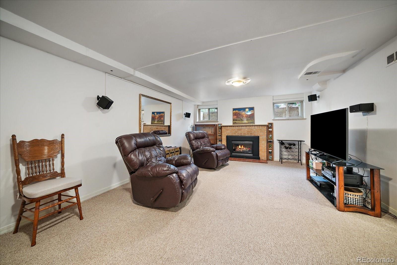 MLS Image #19 for 1201  hudson street,denver, Colorado