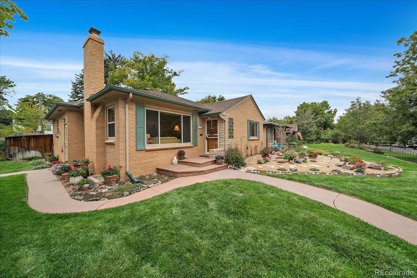 MLS Image #3 for 1201  hudson street,denver, Colorado