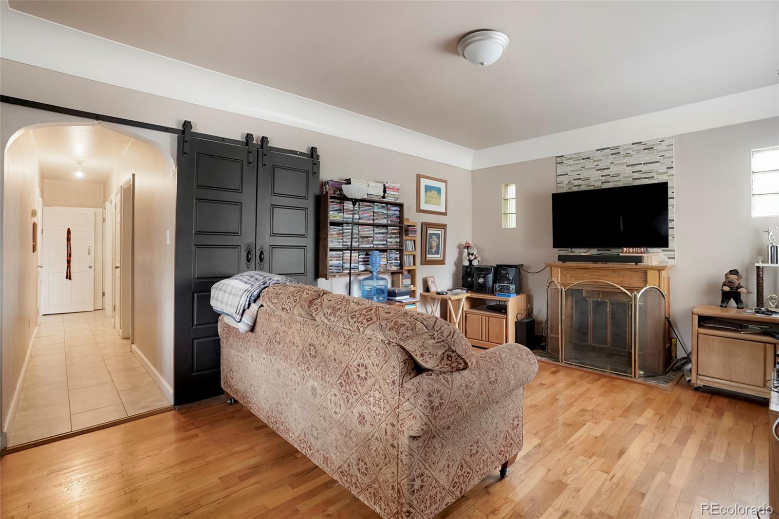 MLS Image #4 for 1435  eaton street,denver, Colorado