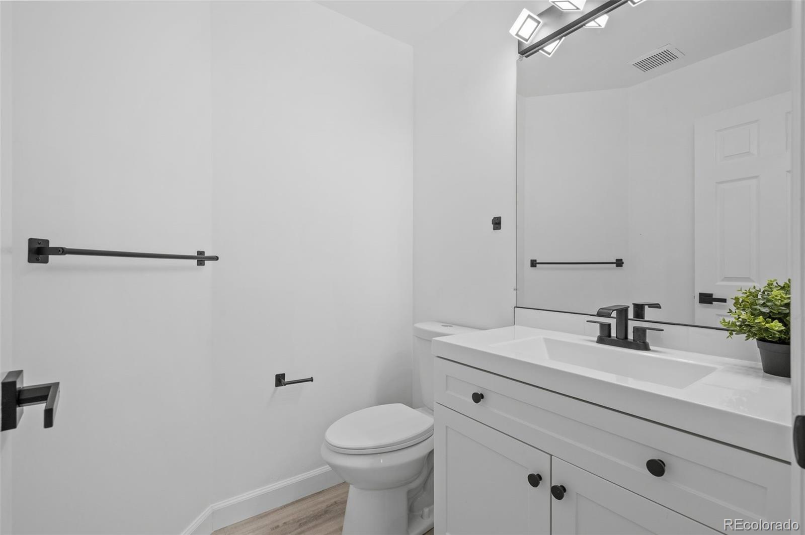 MLS Image #23 for 2215 s kenton street,aurora, Colorado
