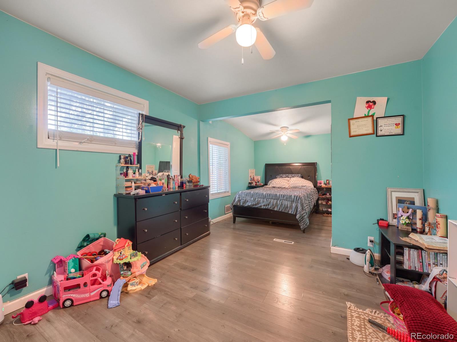 MLS Image #14 for 4960 w oregon place,denver, Colorado