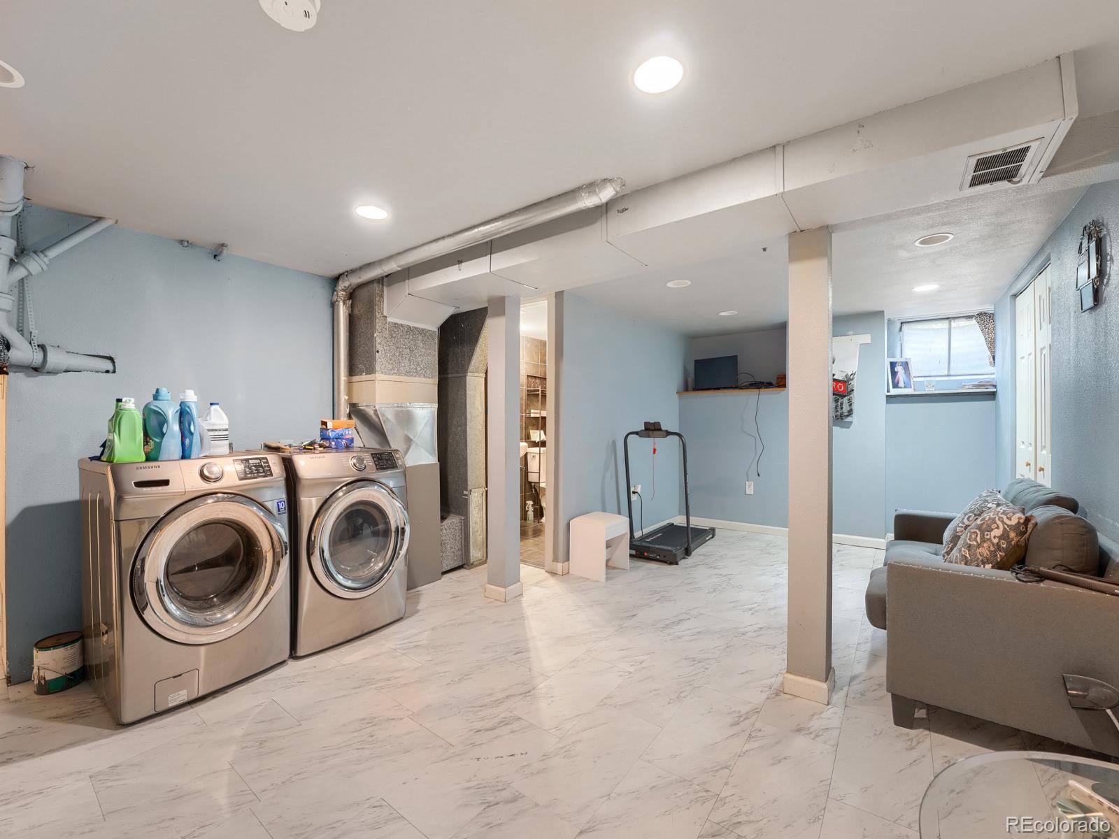 MLS Image #22 for 4960 w oregon place,denver, Colorado