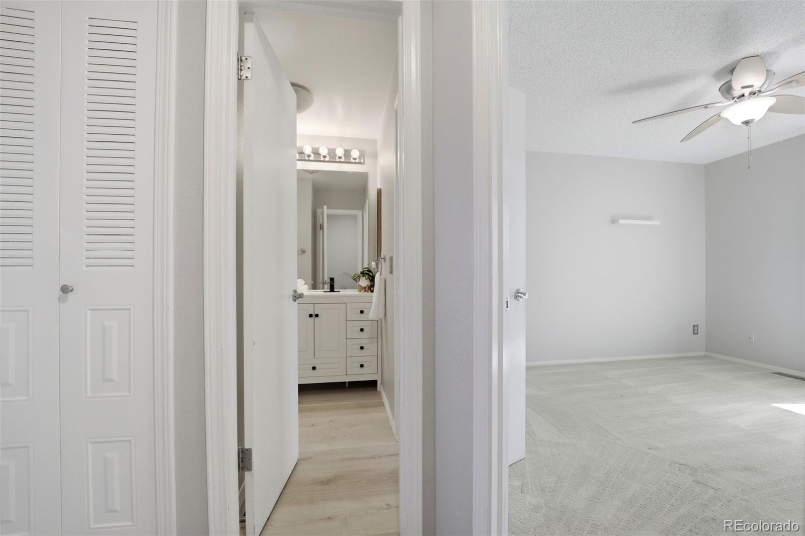MLS Image #26 for 9509 w coal  mine avenue,littleton, Colorado